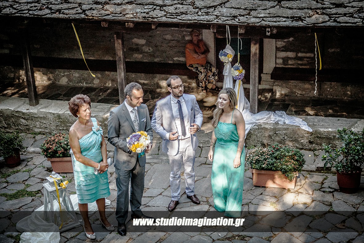 Retro Wedding in Pelion, Wedding photographer